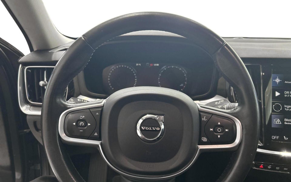 Volvo V60 2,0 T5 250 Momentum aut. 5d