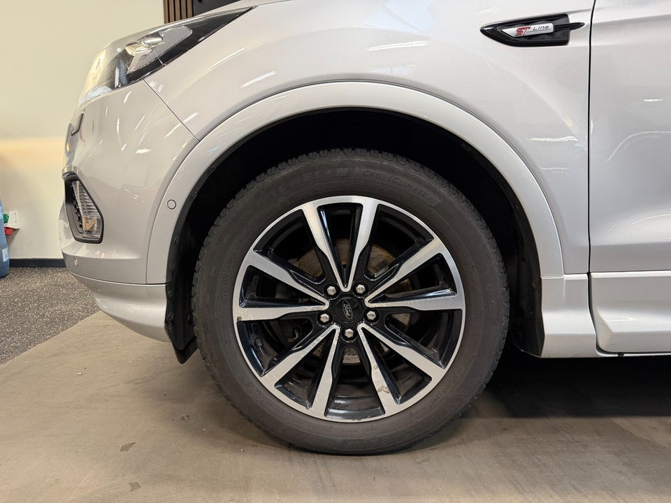 Ford Kuga 1,5 SCTi 150 ST-Line 5d