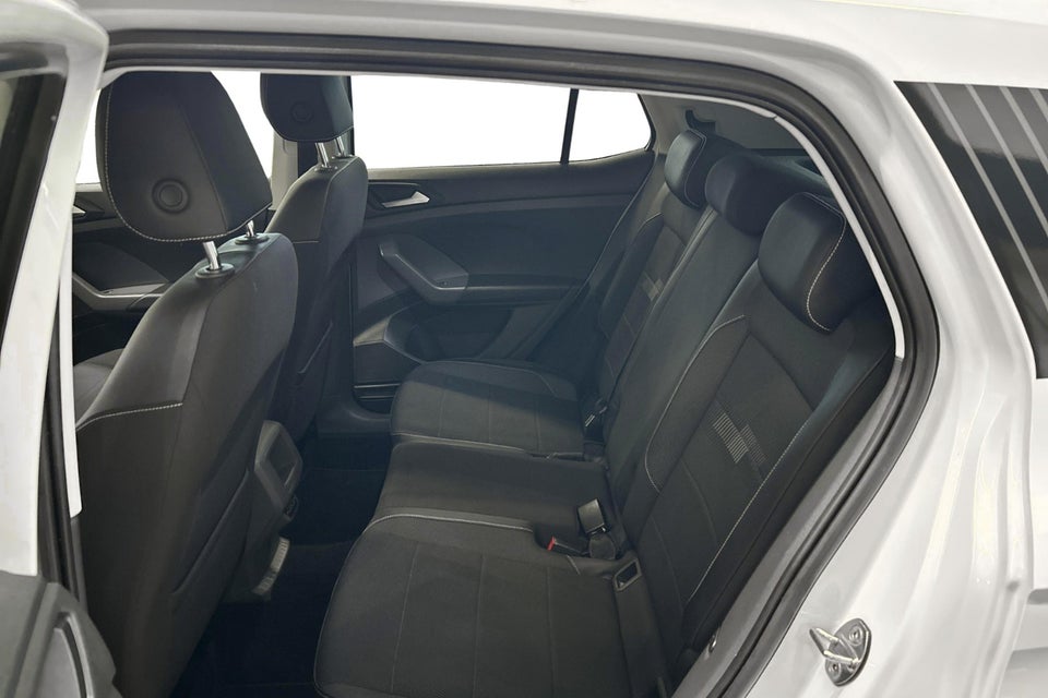 VW T-Cross 1,0 TSi 115 First Edition 5d