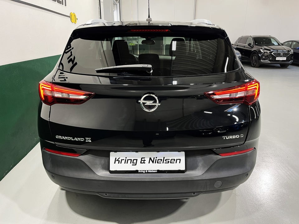 Opel Grandland X 1,5 CDTi 130 Excite 5d