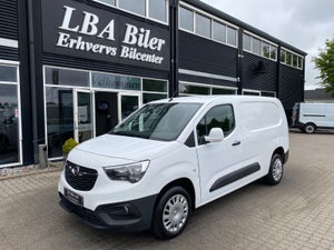 Opel Combo, modelår 2019, 68,000 km