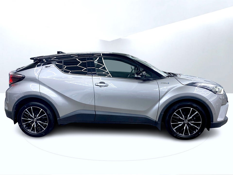 Toyota C-HR 1,8 Hybrid Premium Selected CVT 5d