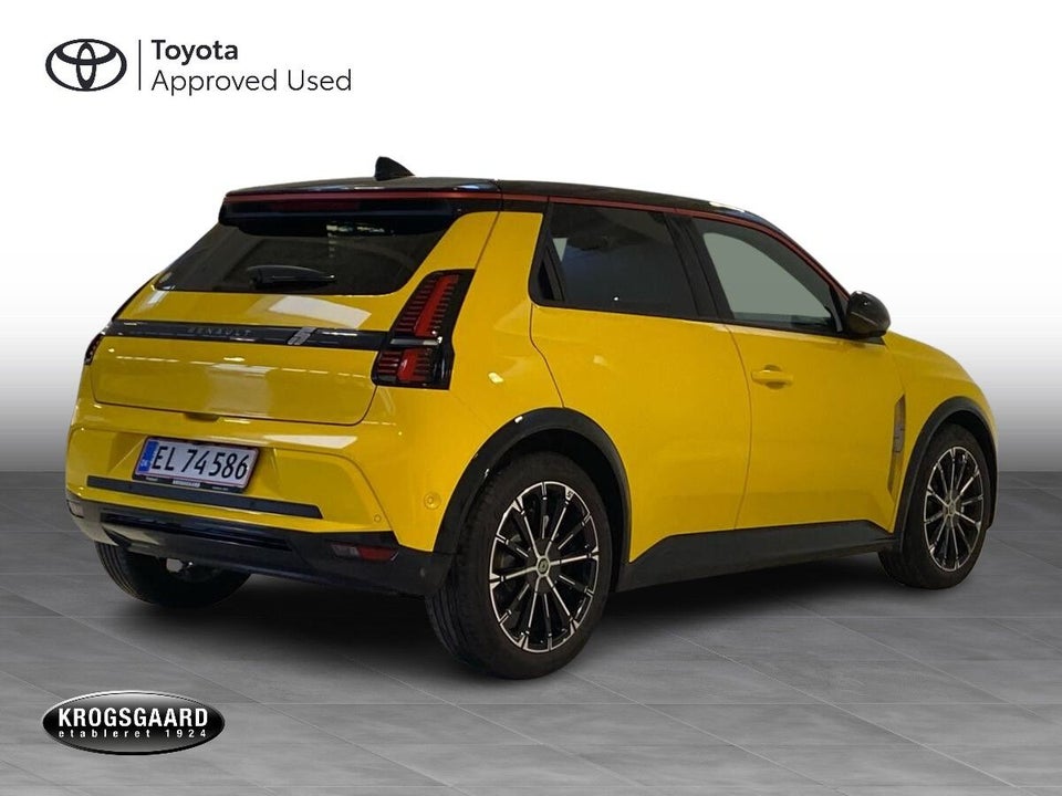 Renault 5 E-Tech 52 Iconic 5d