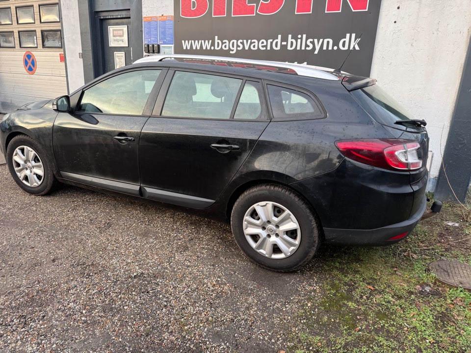 Renault Megane III 1,5 dCi 110 Expression Sport Tourer aut. 5d