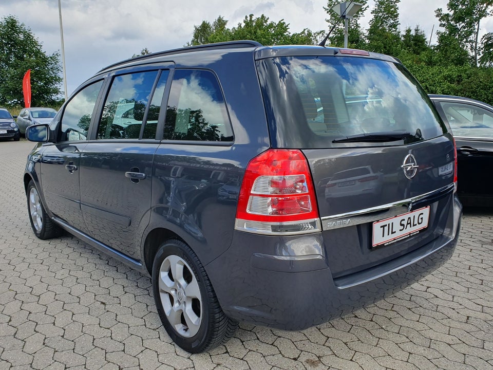 Opel Zafira 1,8 16V 140 Classic 7prs 5d