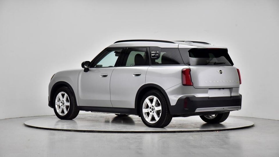 MINI Countryman SE Classic Trim M+ ALL4 5d