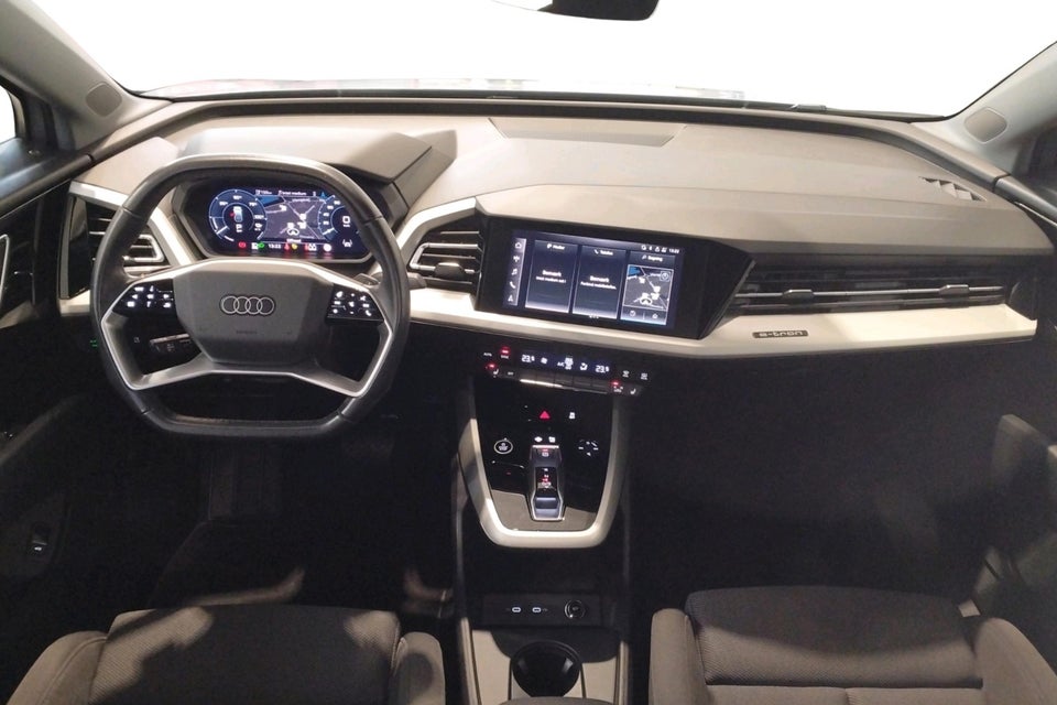 Audi Q4 e-tron 40 Attitude 5d