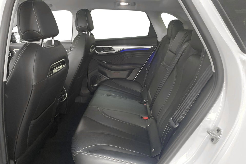 MG Marvel R Performance 5d