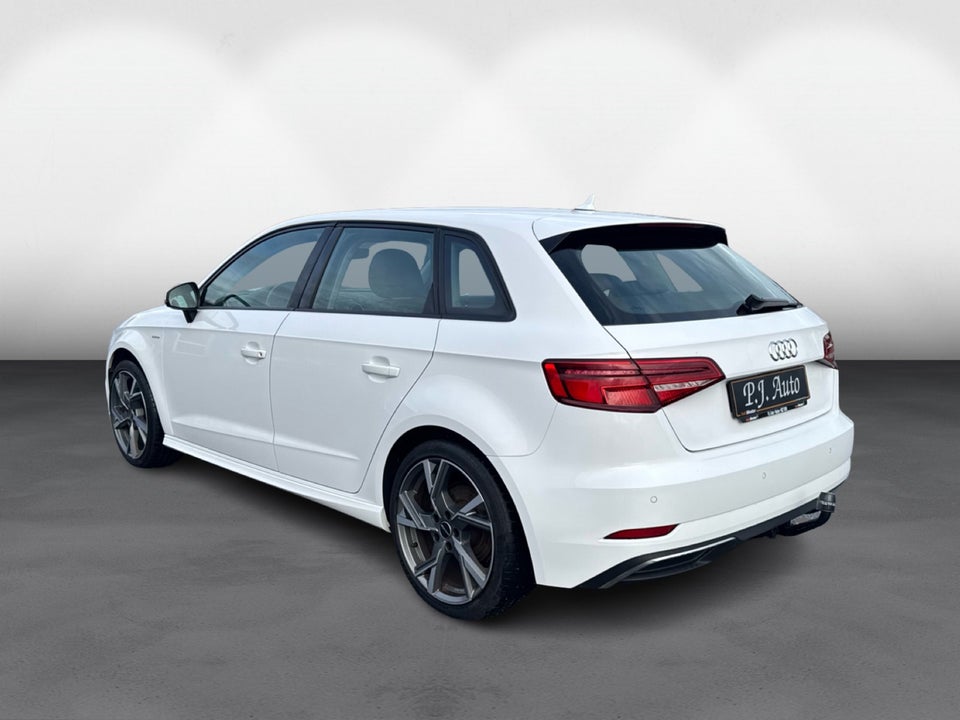 Audi A3 1,4 e-tron Sportback S-tr. 5d