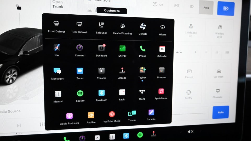 Tesla Model Y Long Range AWD 5d