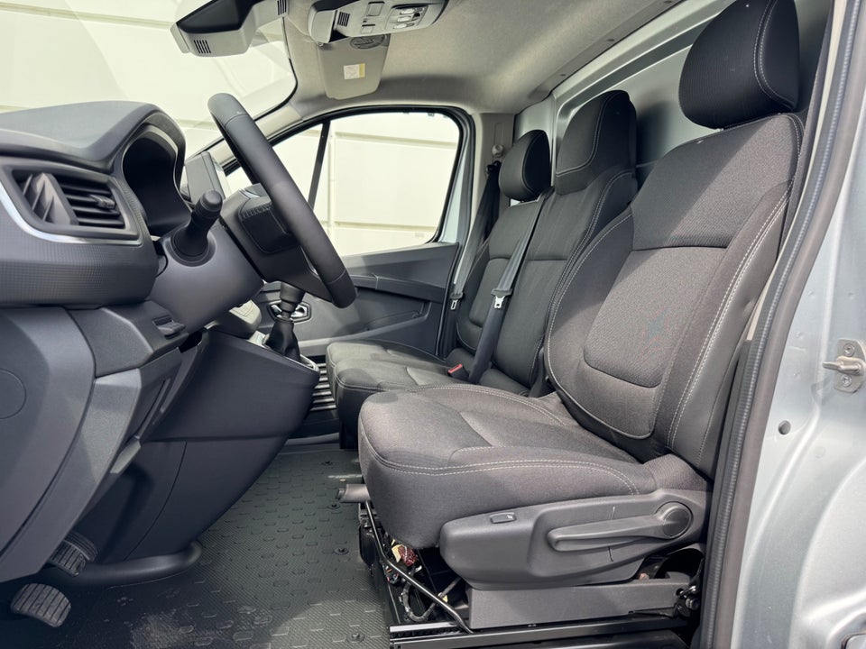 Nissan Primastar 2,0 dCi 150 L2H1 N-Connecta Van