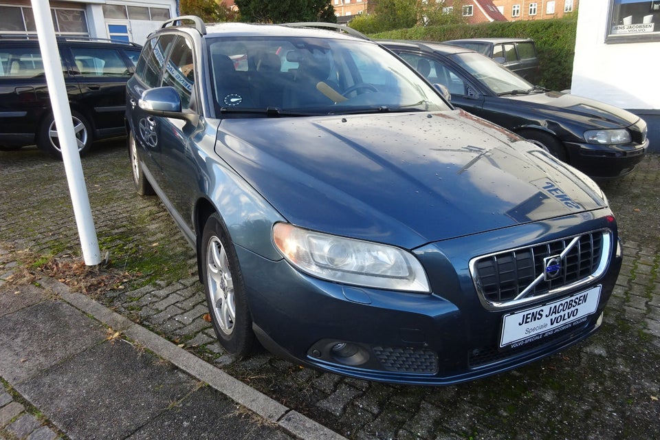 Volvo V70 2,4 D 163 aut. 5d