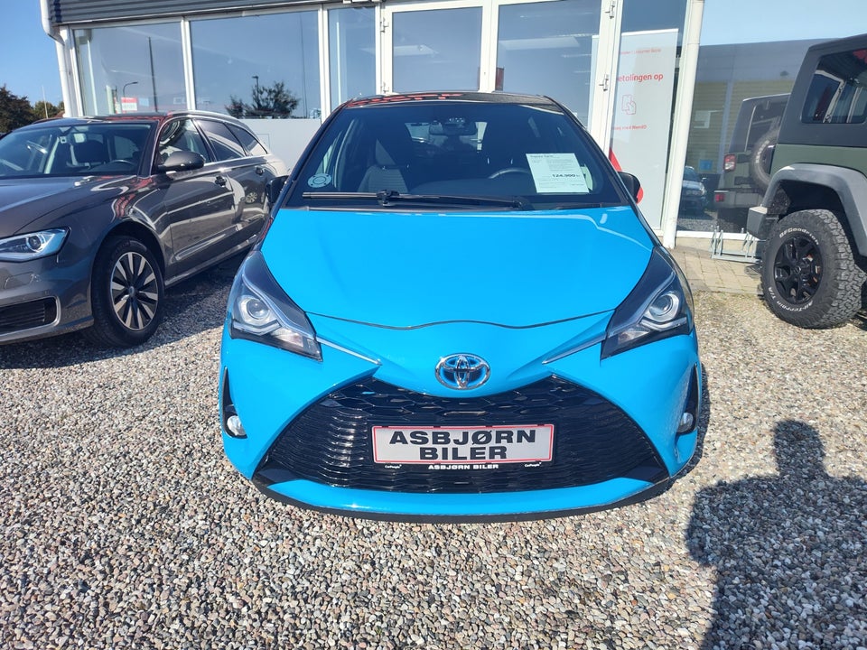 Toyota Yaris 1,5 Hybrid H3 Limited e-CVT 5d