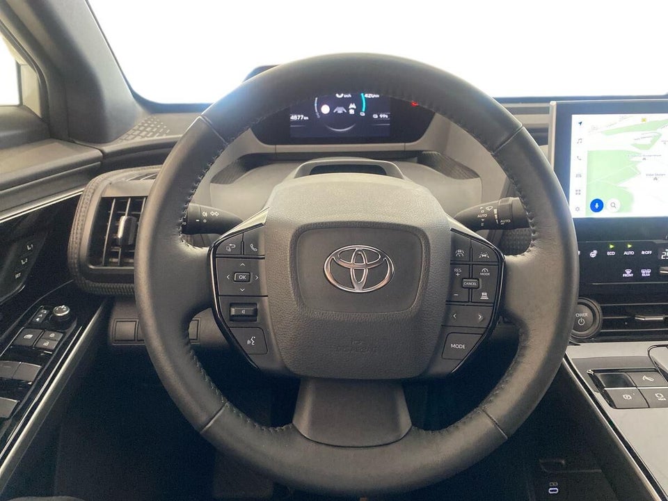 Toyota bZ4X Executive 5d