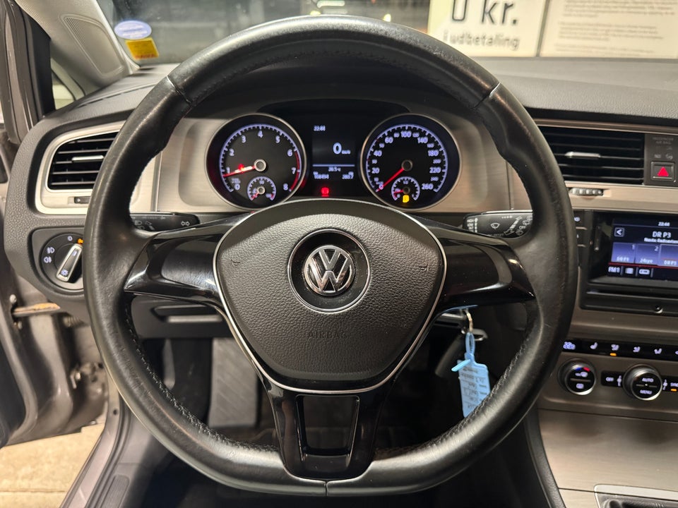 VW Golf VII 1,4 TSi 122 Comfortline BMT 5d