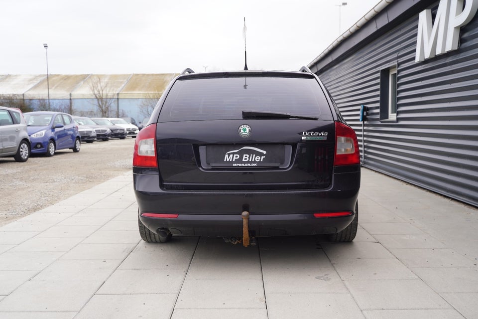 Skoda Octavia 1,6 TDi 105 GreenLine Combi 5d