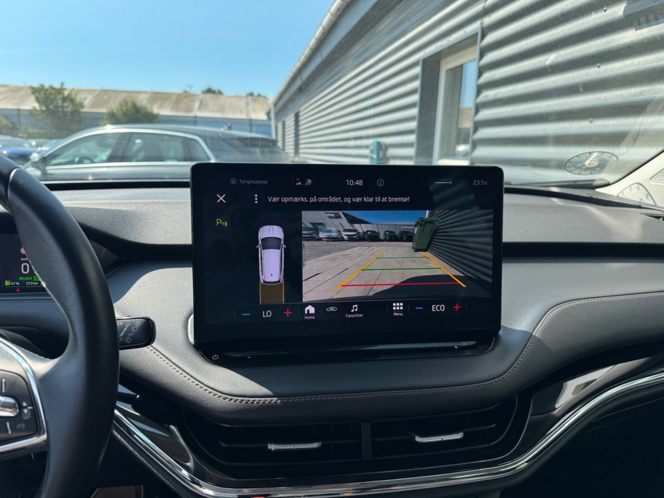 Skoda Enyaq 80x iV Plus 5d
