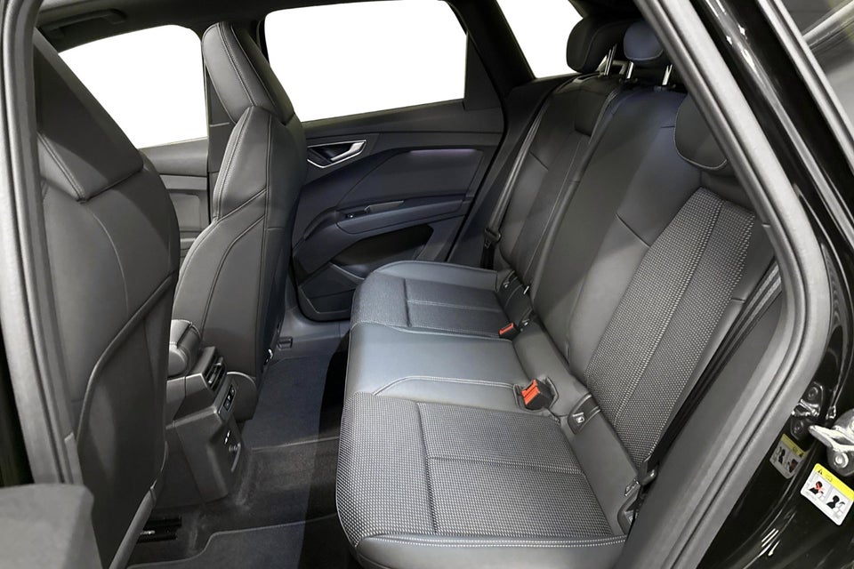 Audi Q4 e-tron 45 S-line Edition 5d