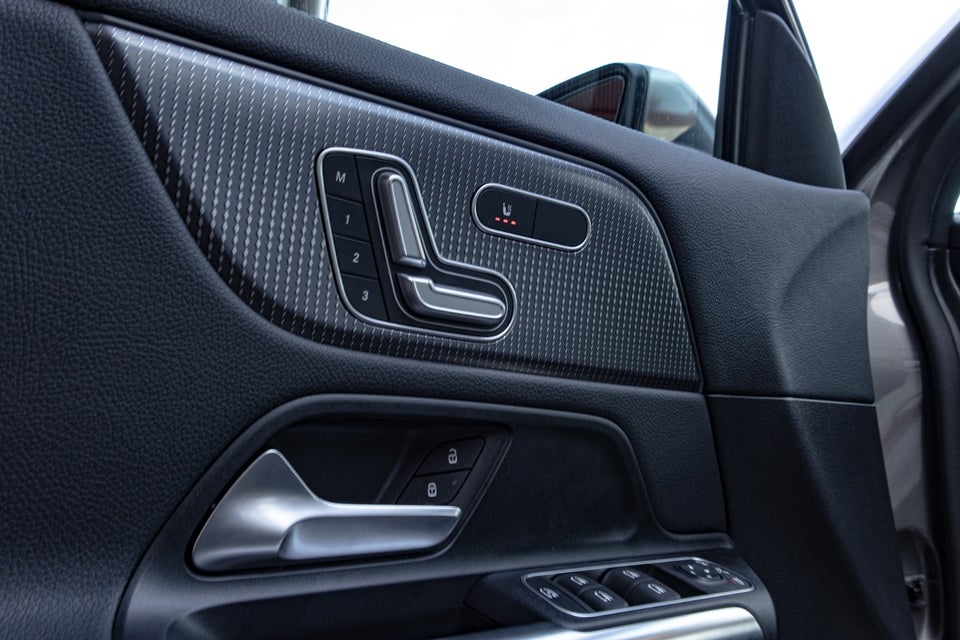 Mercedes EQA250 AMG Line 5d