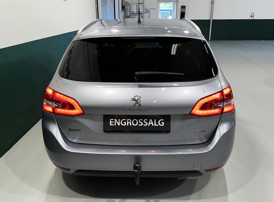 Peugeot 308 1,6 BlueHDi 120 Active SW EAT6 5d
