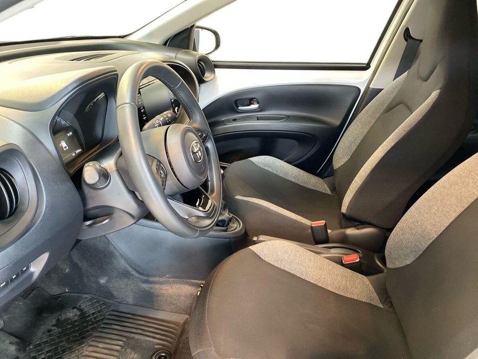 Toyota Aygo X 1,0 Active 5d