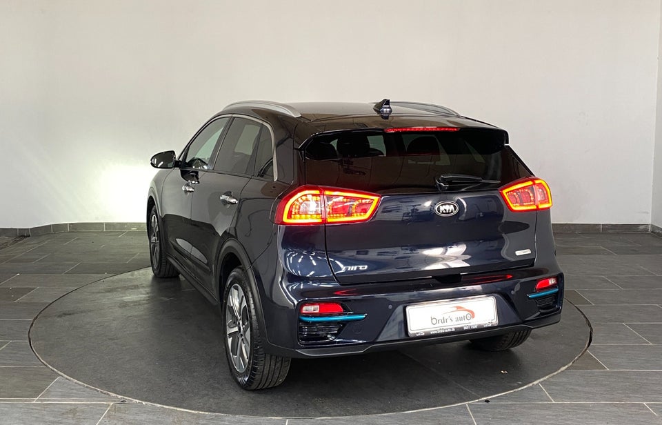 Kia e-Niro 64 Advance 5d