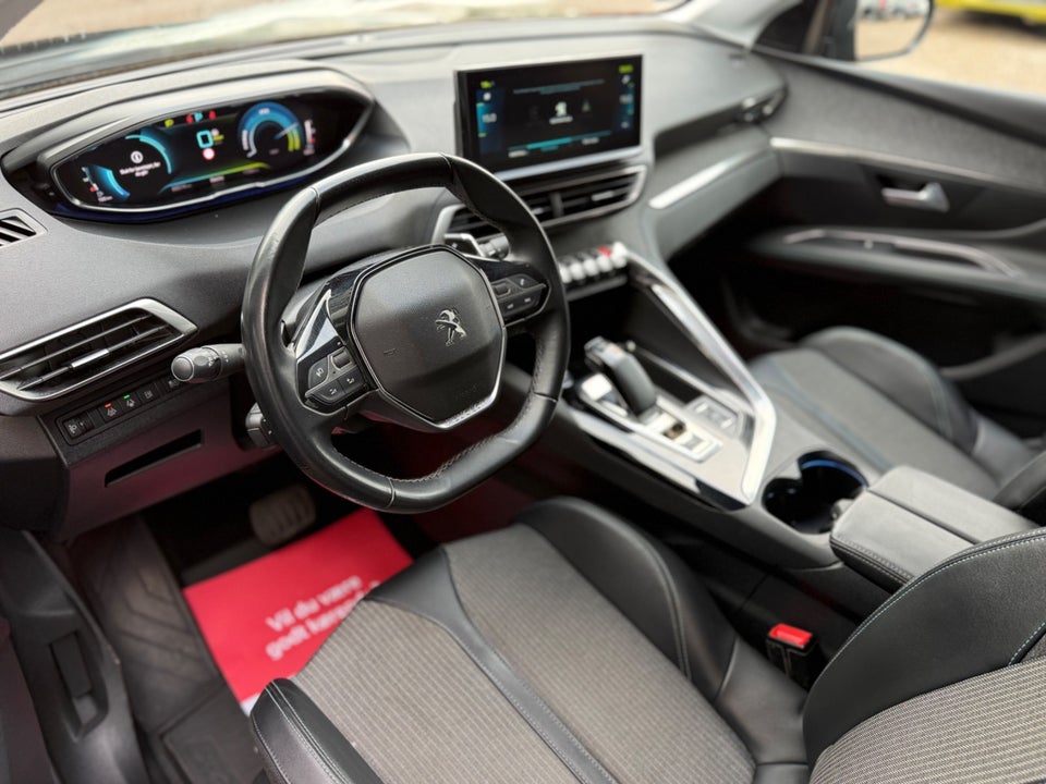 Peugeot 3008 1,6 Hybrid Allure Pack EAT8 5d