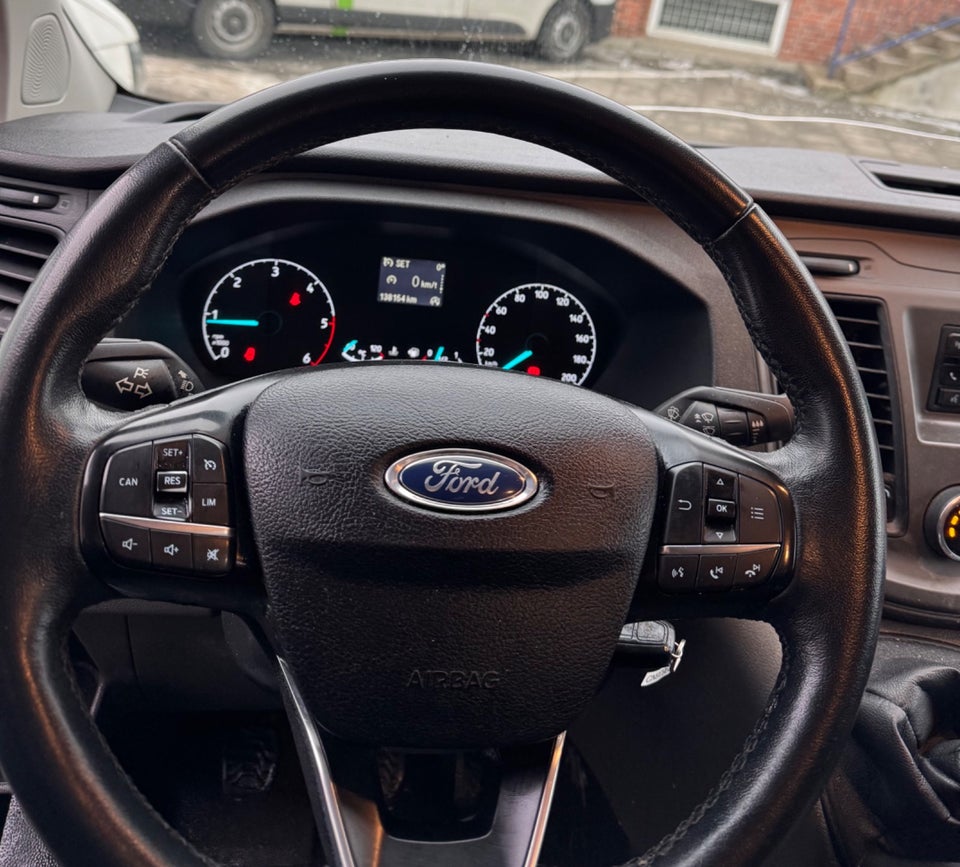Ford Transit Custom 340L 2,0 TDCi 130 Trend