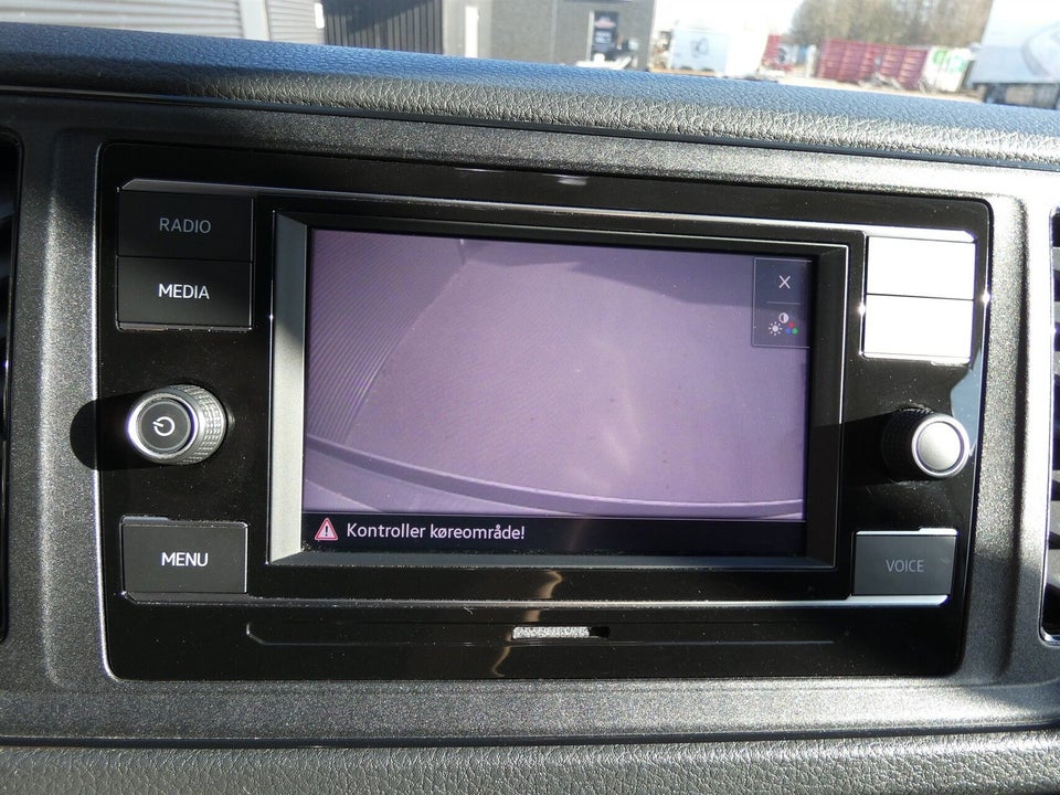 MAN TGE 2,0 3.180 Kølebox m/lift L4 aut. FWD