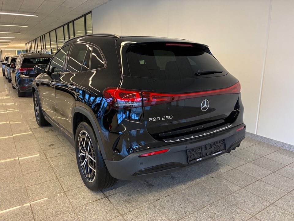 Mercedes EQA250 AMG Line 5d