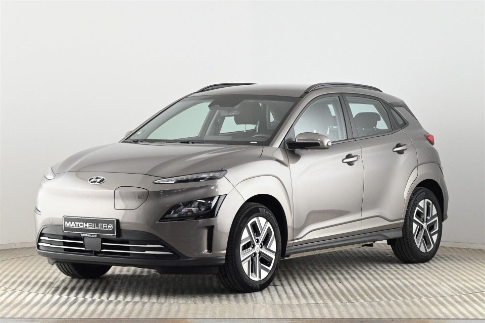 Hyundai Kona 39 EV Essential 5d