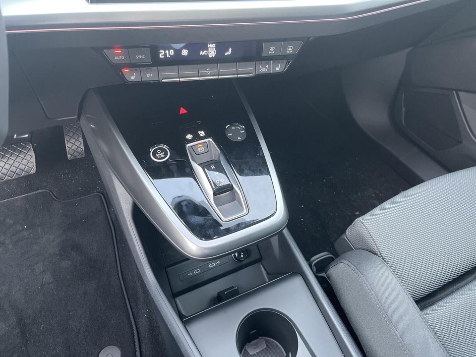 Audi Q4 e-tron 45 Progress quattro 5d