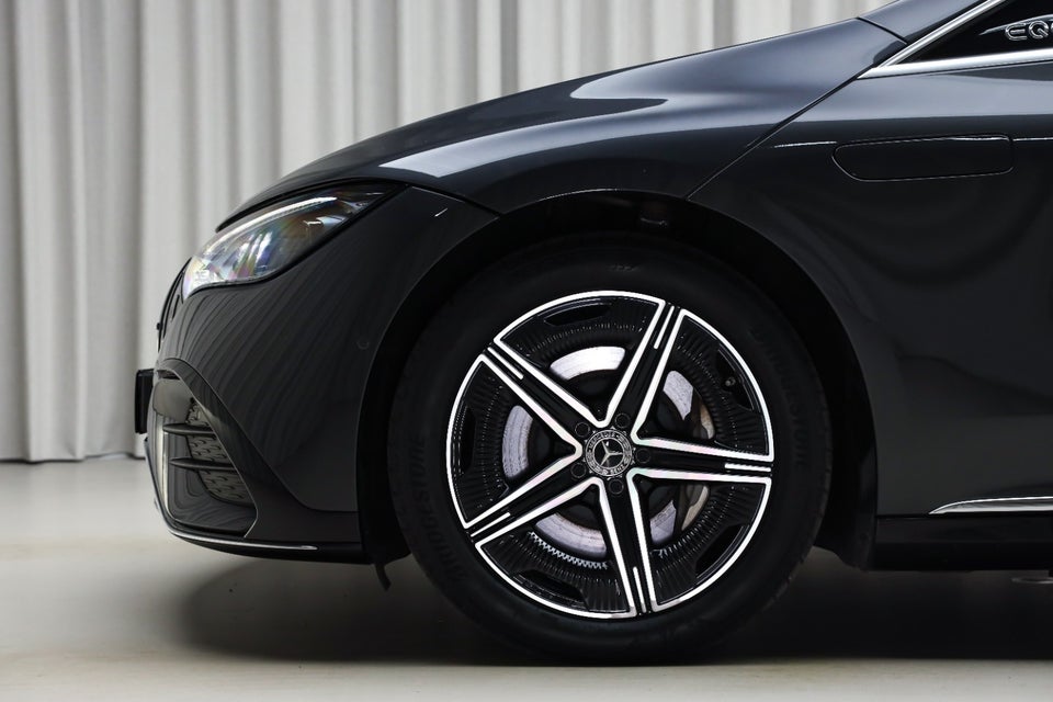 Mercedes EQE350 AMG Line Premium Plus 4d