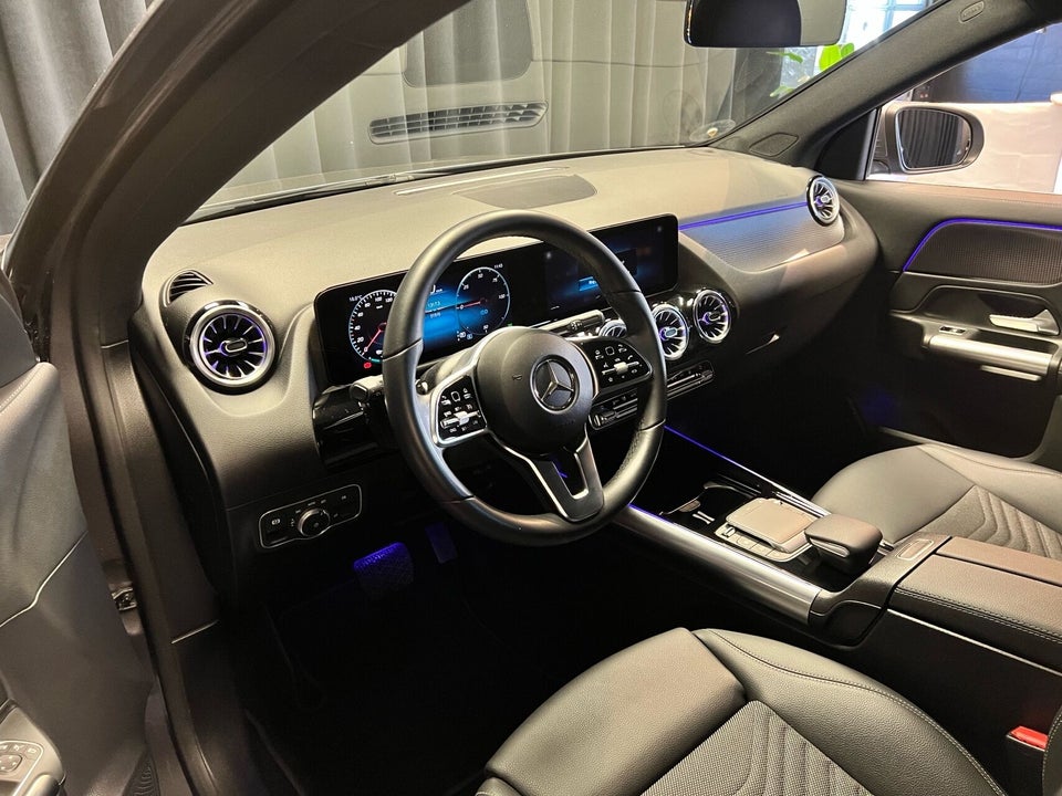 Mercedes EQA250+ Progressive 5d