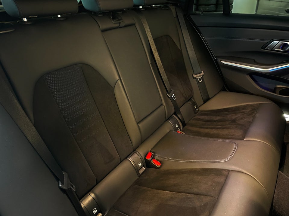 BMW 320d 2,0 Touring M-Sport aut. 5d