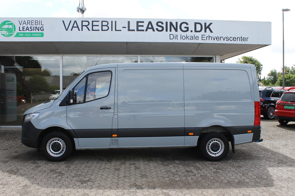 Mercedes Sprinter 316 2,2 CDi A2 Kassevogn RWD