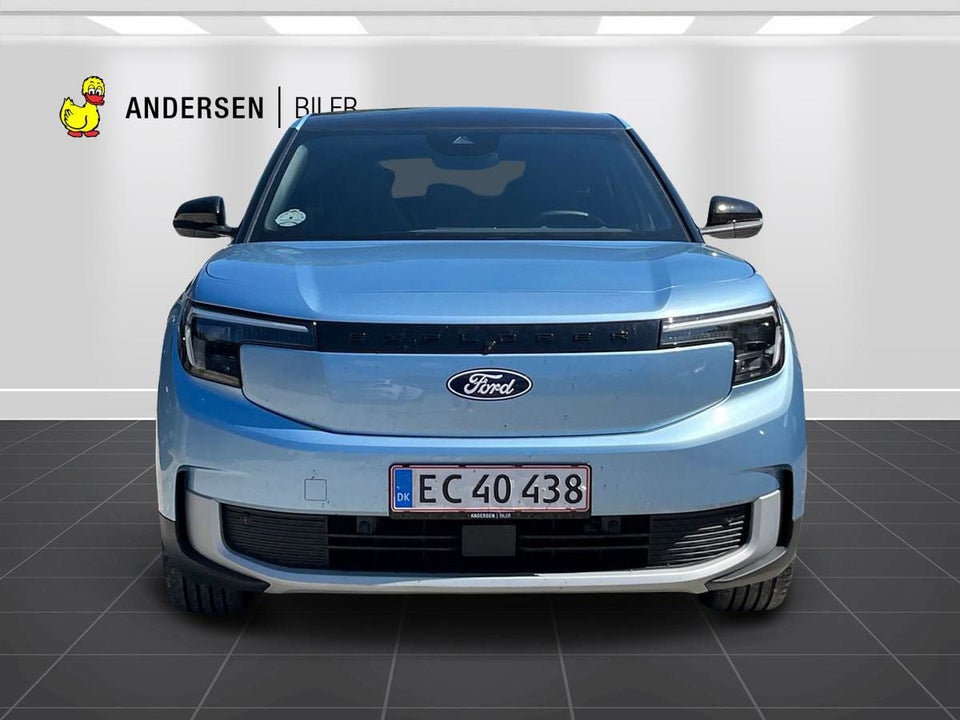 Ford Explorer 82 Premium Extended Range 5d