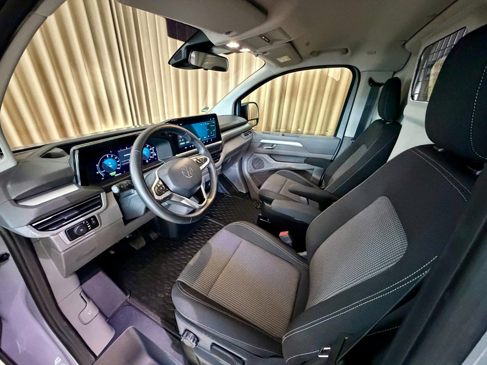 VW e-Transporter 64 Edition Kassevogn SWB
