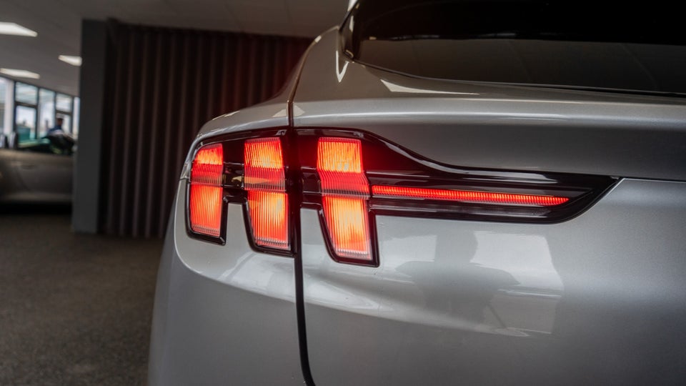 Ford Mustang Mach-E 75 Standard Range 5d