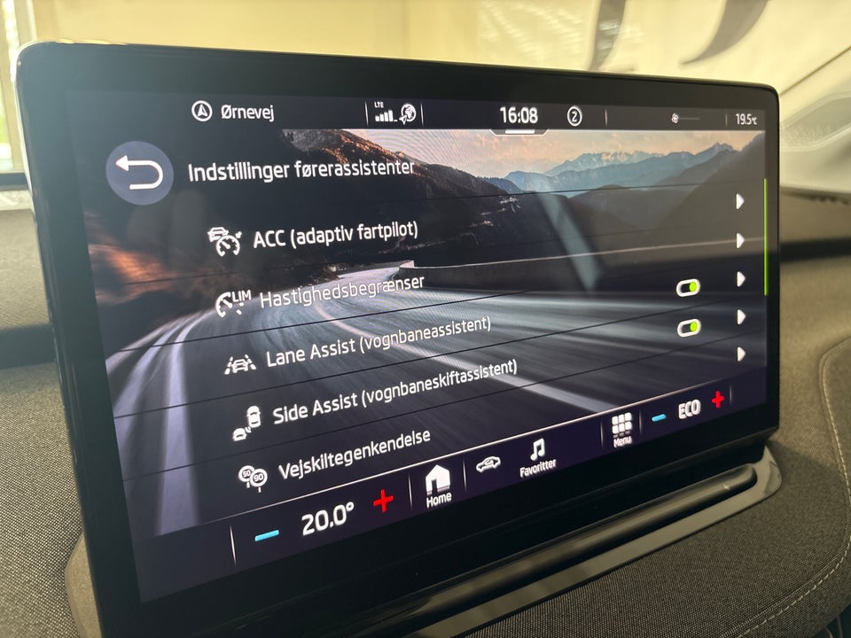 Skoda Enyaq 80 iV Loft 5d