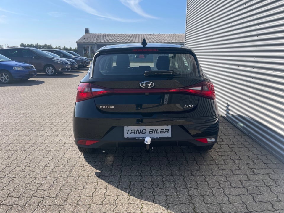 Hyundai i20 1,0 T-GDi Essential DCT 5d