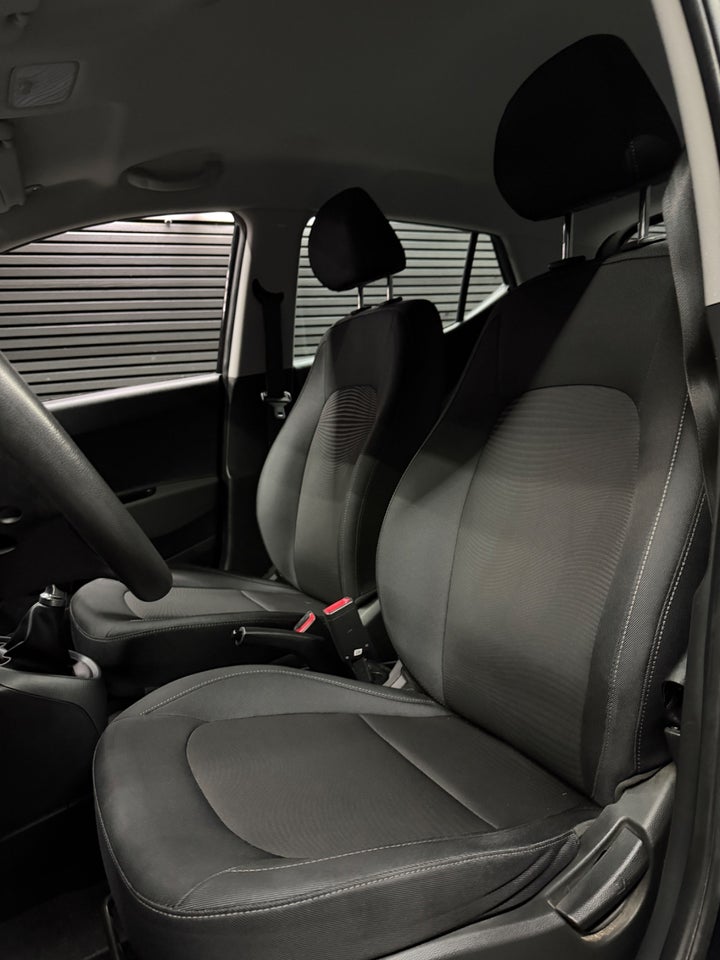 Hyundai i10 1,0 Touch 5d