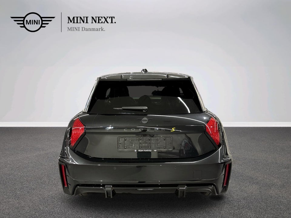 MINI Cooper SE JCW Trim XL 3d