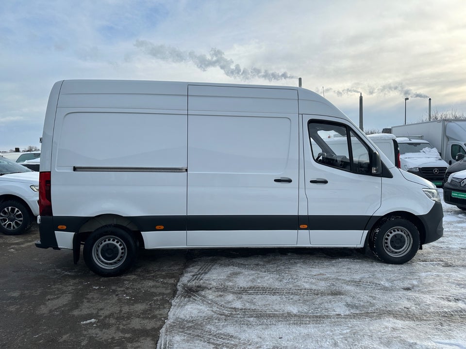 Mercedes Sprinter 315 2,0 CDi A2 Kassevogn aut. RWD