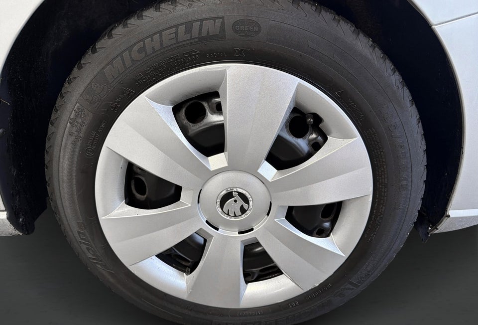 Skoda Fabia 1,0 MPi 75 Active Combi 5d