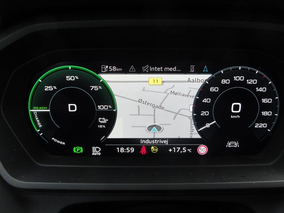 Audi Q4 e-tron 40 Attitude 5d