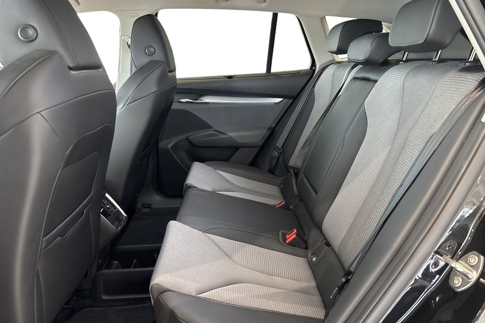 Skoda Enyaq 85 iV Premium 5d