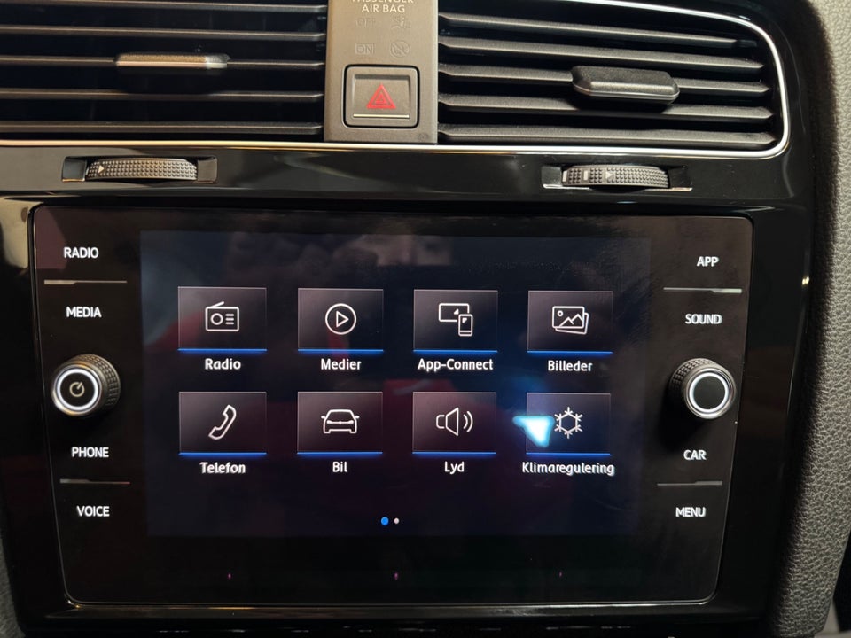 VW Golf VII 1,5 TSi 150 Highline Variant DSG 5d