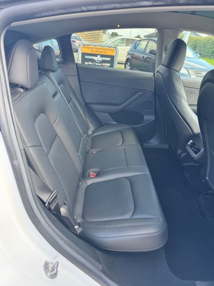 Tesla Model Y RWD 5d