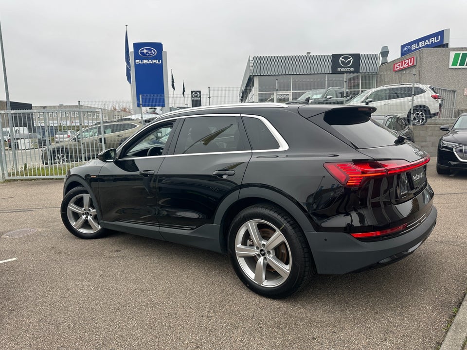 Audi e-tron 50 quattro 5d